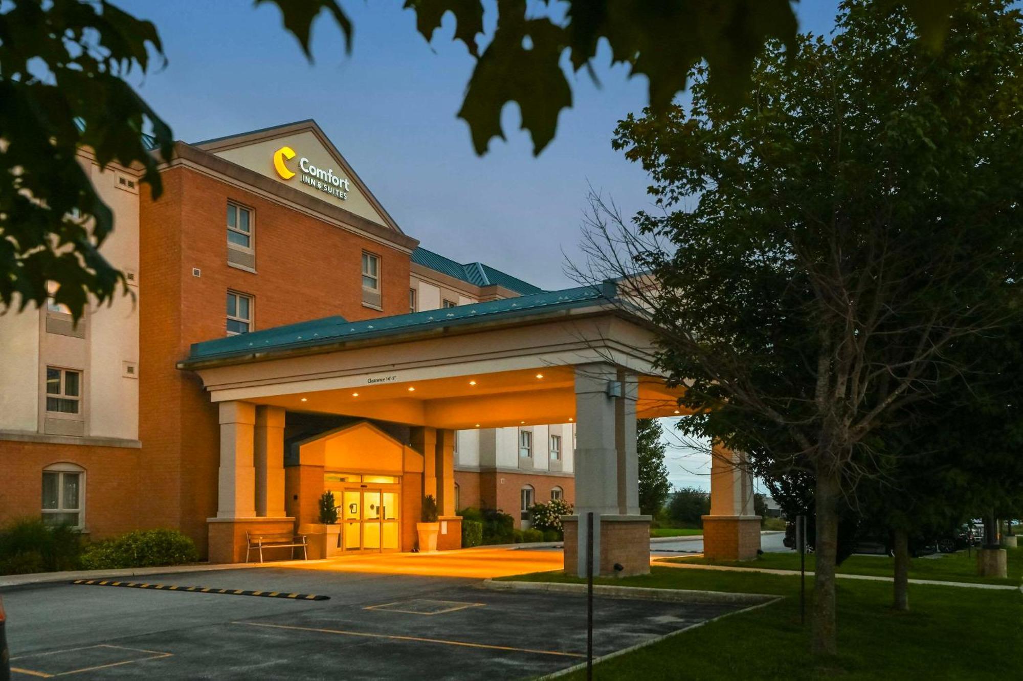 קינקרדין Comfort Inn & Suites מראה חיצוני תמונה