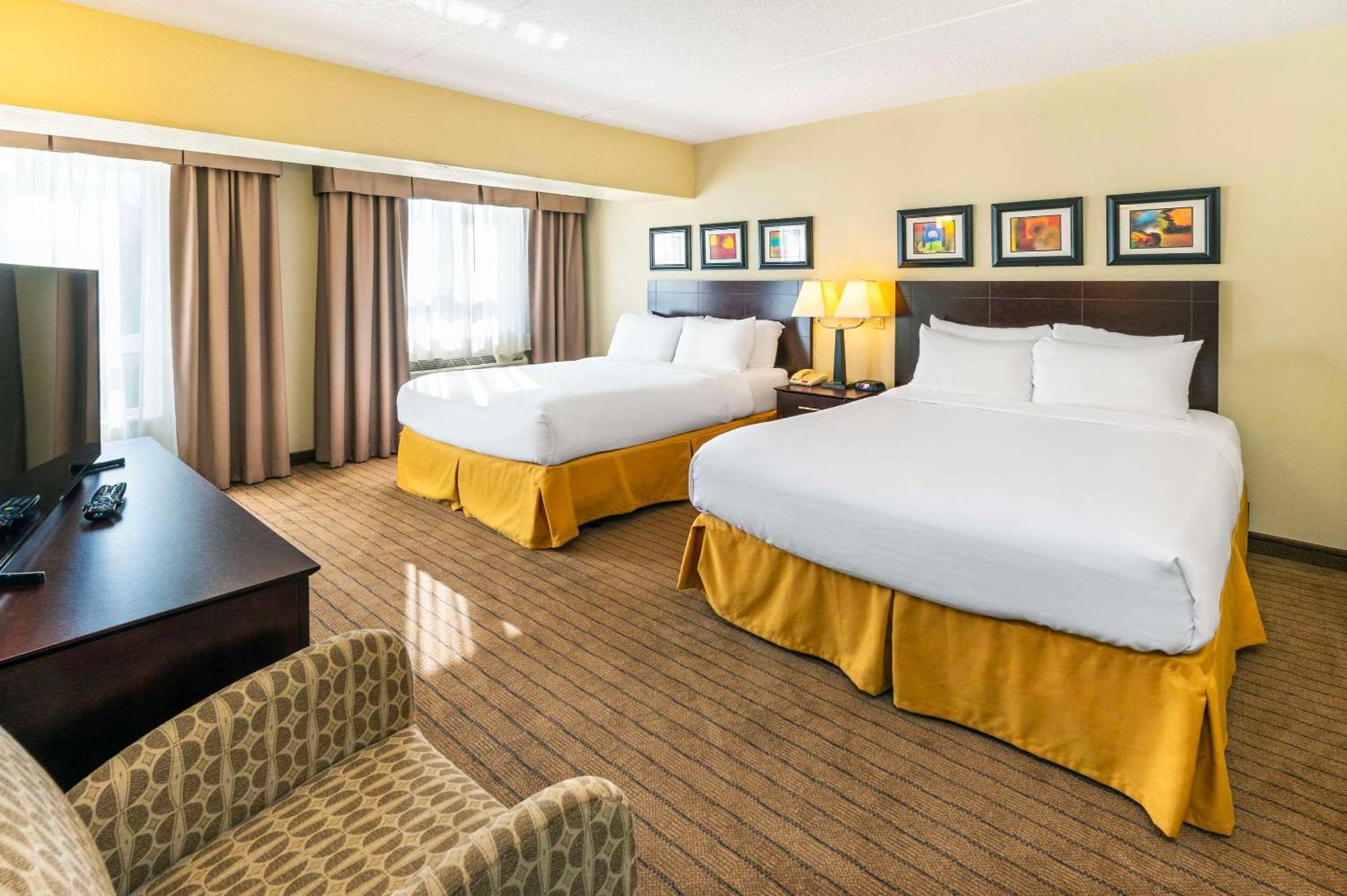 קינקרדין Comfort Inn & Suites מראה חיצוני תמונה