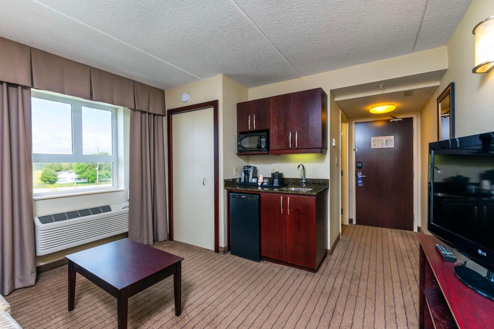 קינקרדין Comfort Inn & Suites מראה חיצוני תמונה